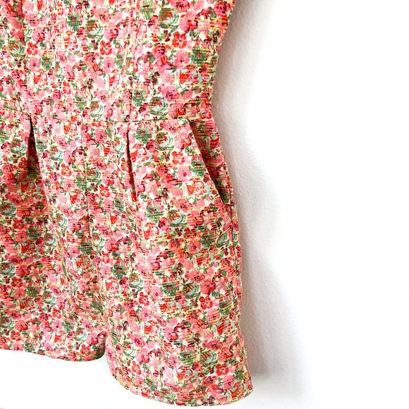 topshop floral romper w/open back + pockets - Picture 4 of 7